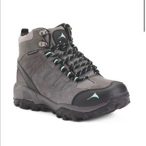 Cute Hiking Boots ⛰